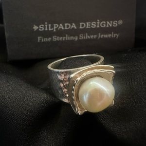 NEW IN BOX! Sz 6! Sterling Silver 925 Ring!  Hammered w/ Freshwater Pearl!